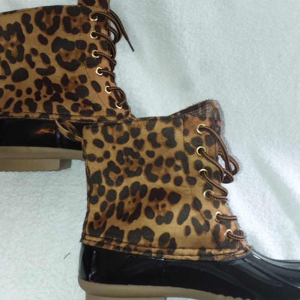 Yoki Rain Boot Leopard Print 6.5 - image 1